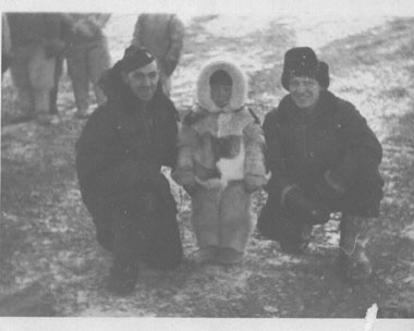 Burl in Thule with Eskimo child